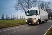 Primo Renault Trucks P-Road consegnato in Italia_Used Trucks