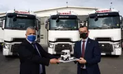 Renault Trucks Italia_Consegna veicoli industriali all'azienda Aliberti_1