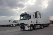 Renault Trucks Italia_Consegna veicoli industriali all'azienda Aliberti_3