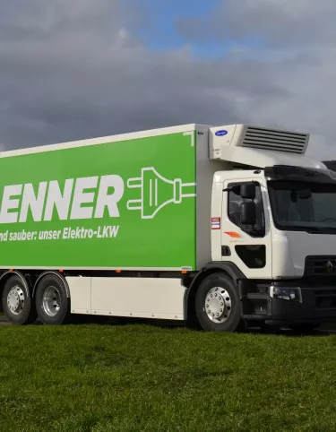 Renault Trucks D Wide Z.E. Rhyner_Con pannelli solari